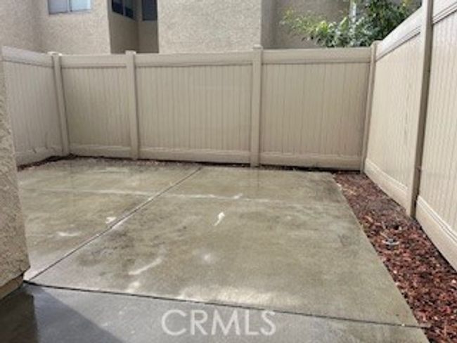 2 - 83 Oval Rd, Condo with 3 bedrooms, 2 bathrooms and 2 parking in Irvine CA | Image 11