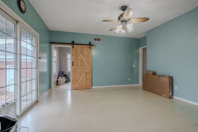 101 W Franklin St, House other with 3 bedrooms, 2 bathrooms and 2 parking in Carlock IL | Image 26
