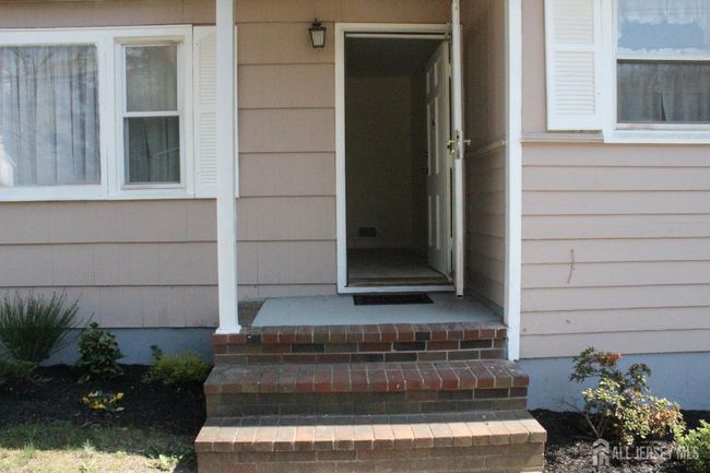 2 Haven Ter, House other with 3 bedrooms, 1 bathrooms and null parking in Parlin NJ | Image 23