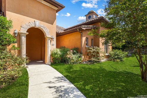 6708 Ghia Ln, San Antonio, TX, 78257-4461 | Card Image