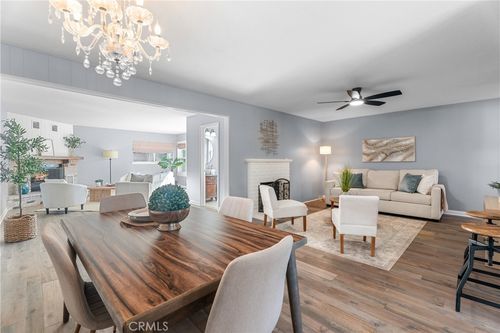 15072 Sussex Cir, Huntington Beach, CA, 92647-2724 | Card Image