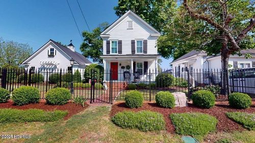 305 Anne St, Jacksonville, NC, 28540-4203 | Card Image