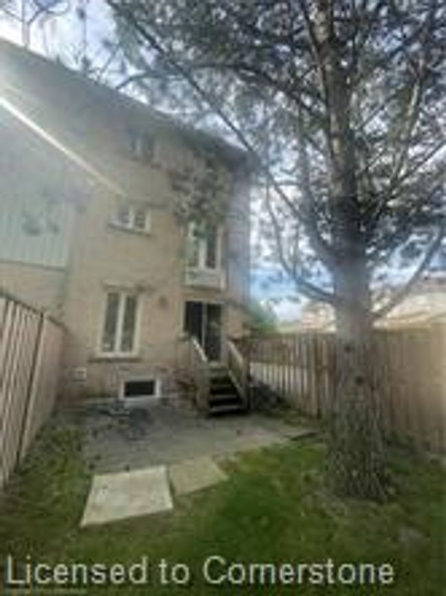 178 - 302 College Ave W, Townhouse with 5 bedrooms, 3 bathrooms and 2 parking in Guelph ON | Image 16