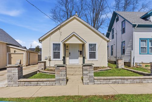 810 Superior St, Aurora, IL, 60505-2824 | Card Image