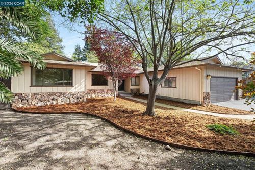 1167 Kaski Ln, Concord, CA, 94518-1840 | Card Image