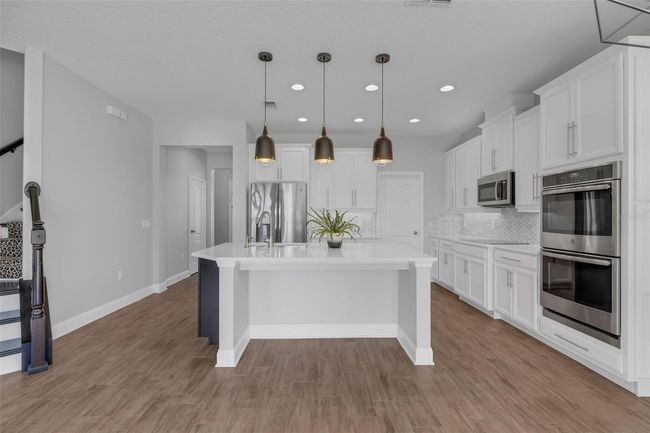 32004 Redtail Reserve Blvd, House other with 4 bedrooms, 4 bathrooms and null parking in SORRENTO FL | Image 5
