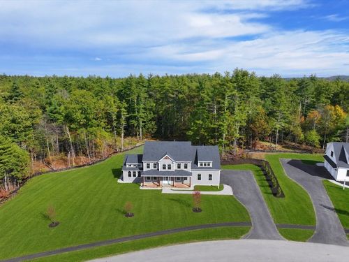 15 Hayes Woods Ln, Groton, MA, 01450-1674 | Card Image