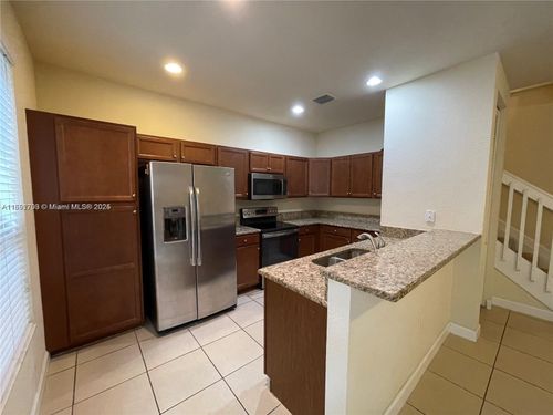 17103 Sw 96th St, Miami, FL, 33196-4761 | Card Image