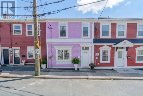 97 Cabot St, St. John's, NL, A1C1Z7 | Card Image