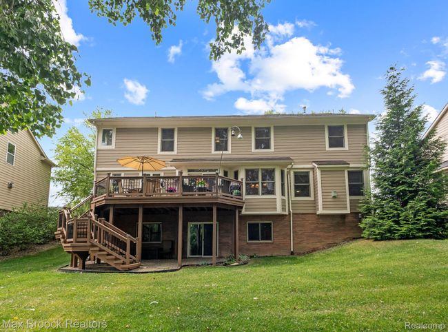 32-web-or-mls-P2277177.jpg | Image 33