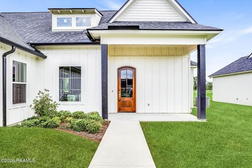 119 Chase Dr, Lafayette, LA, 70507-5115 | Card Image