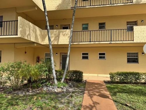 104-351 Cambridge Rd, Hollywood, FL, 33024-1177 | Card Image
