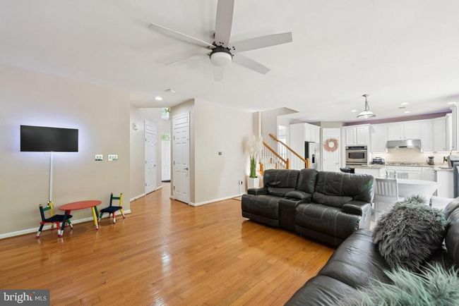 8411 Whitehaven Ct, House other with 6 bedrooms, 5 bathrooms and null parking in LORTON VA | Image 14