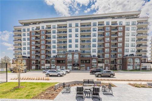 107-480 Callaway Rd, London, ON, N6G0Z3 | Card Image