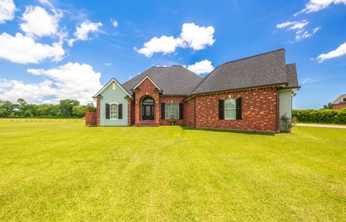 319 Chateau Dr, Lockport, LA, 70374-3479 | Card Image