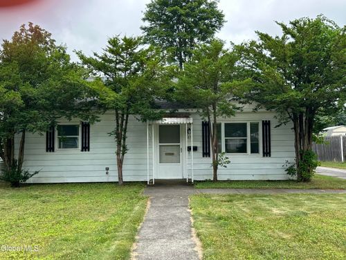 23 Cottage Hill Rd, Queensbury, NY, 12804-1902 | Card Image