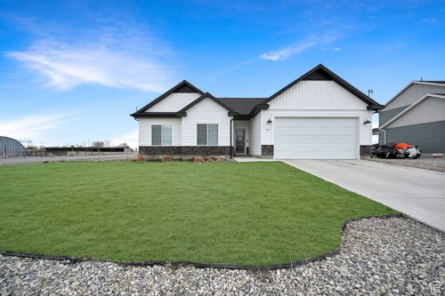 117 E Eagle Way, Preston, ID, 83263-5704 | Card Image