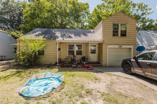 739 S Crestway, Wichita, KS, 67218 | Card Image
