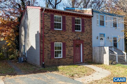 904 Rock Creek Rd, CHARLOTTESVILLE, VA, 22903-3932 | Card Image