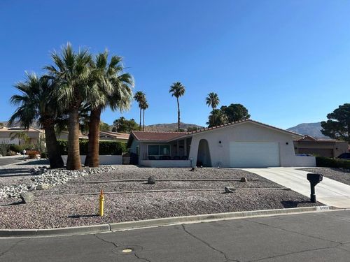 64610 Pinehurst Cir, Desert Hot Springs, CA, 92240 | Card Image