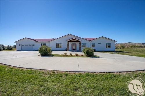 325 Three Wolf Rd, Huntley, MT, 59037-9359 | Card Image