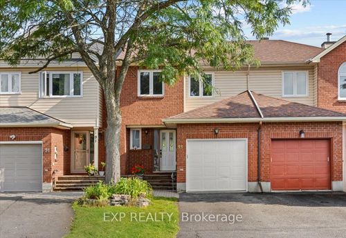 93 Cedarock Dr, Kanata, ON, K2M2H5 | Card Image