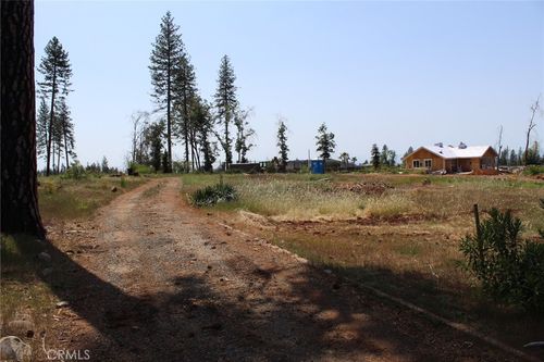 686 Bille Rd, Paradise, CA, 95969 | Card Image