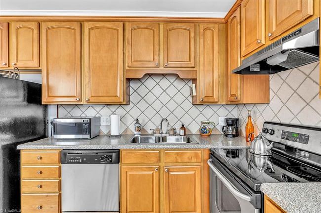APT-3 - 72 W End Blvd, House other with 1 bedrooms, 1 bathrooms and null parking in Winston-Salem NC | Image 7