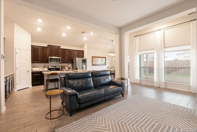 4672 Grey Sotol Way, House other with 4 bedrooms, 2 bathrooms and null parking in Schertz TX | Image 9