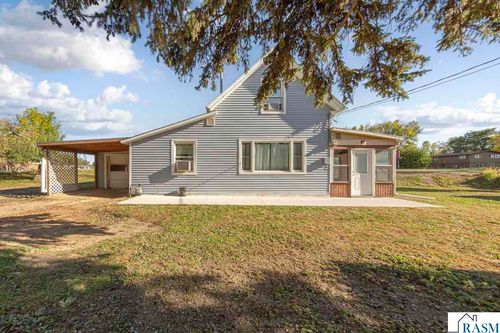 402 N Main St, Lake Crystal, MN, 56055-2114 | Card Image