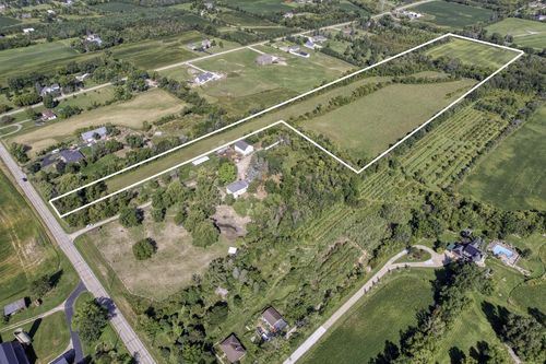 4860 7 Mile Road, Raymond, WI, 53108 | Card Image