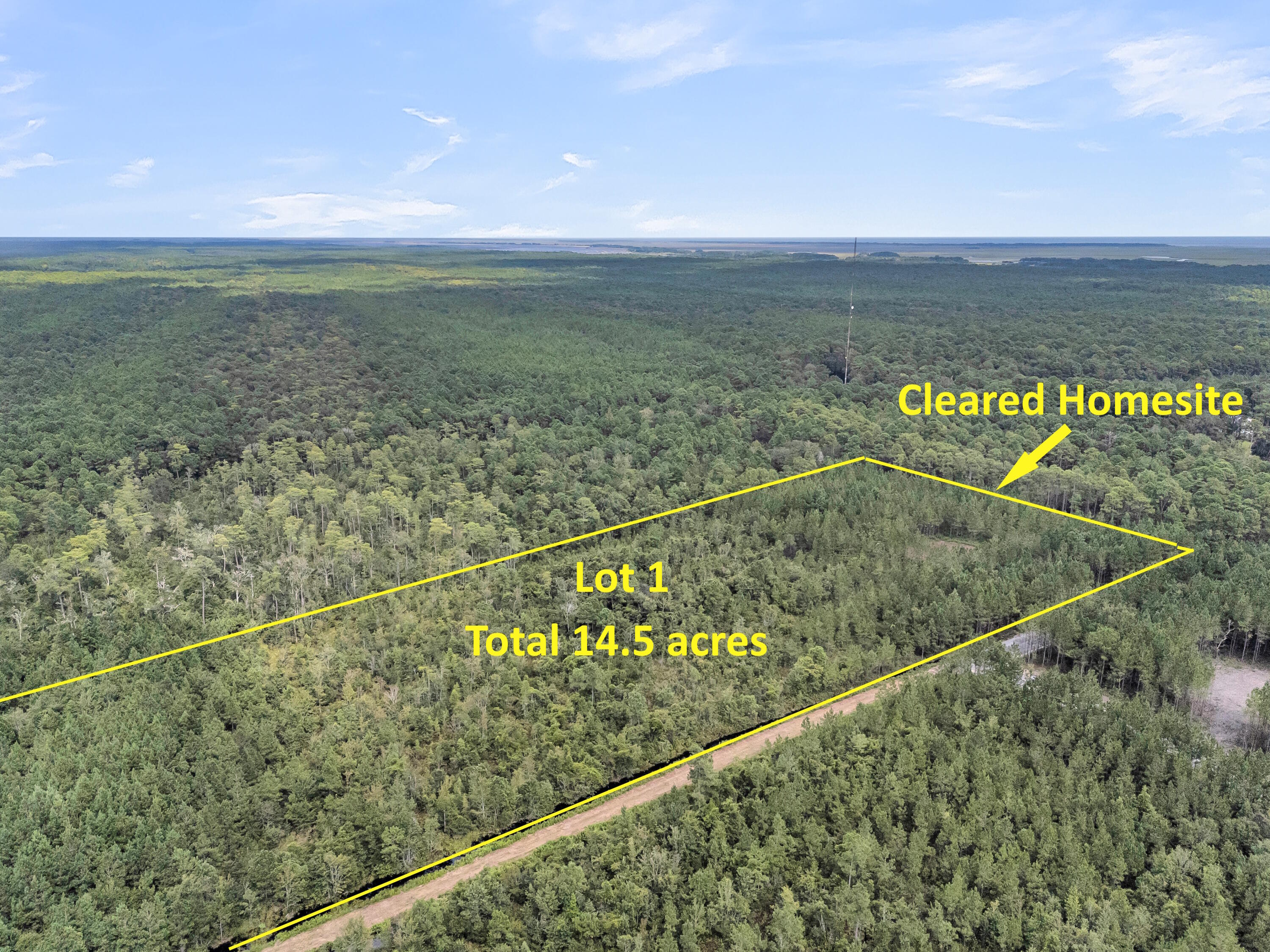 Land in McClellanville