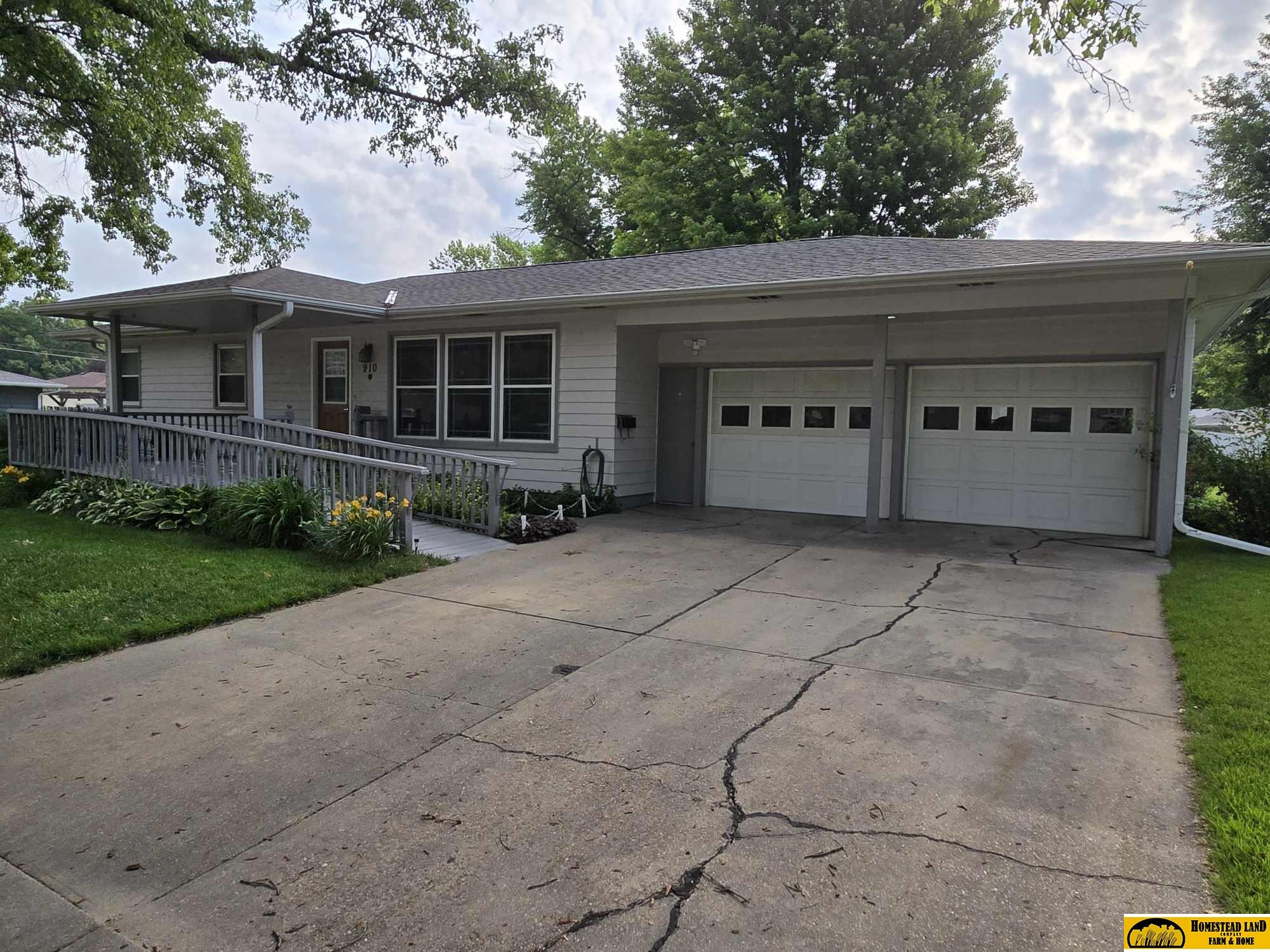 18th St, Beatrice, NE 68310