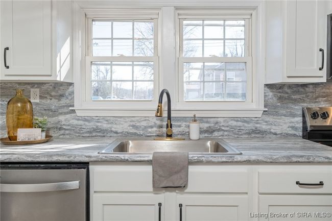 429 S Sycamore St, Home with 3 bedrooms, 2 bathrooms and null parking in Paoli IN | Image 15
