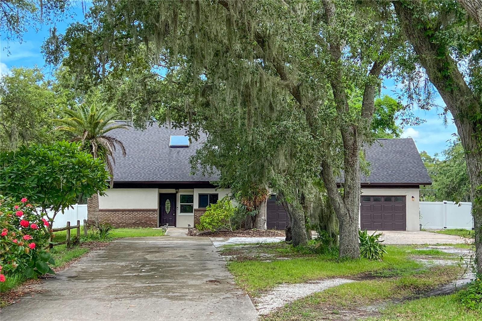 Oak Run Ln, Sarasota, FL 34243