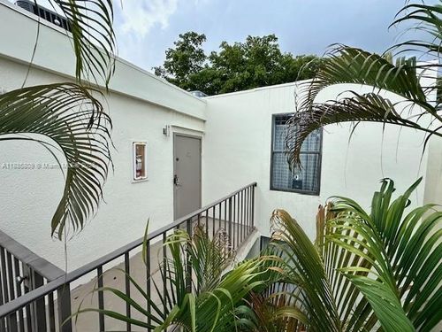 ph-6-20341 Ne 30th Ave, Aventura, FL, 33180-1575 | Card Image