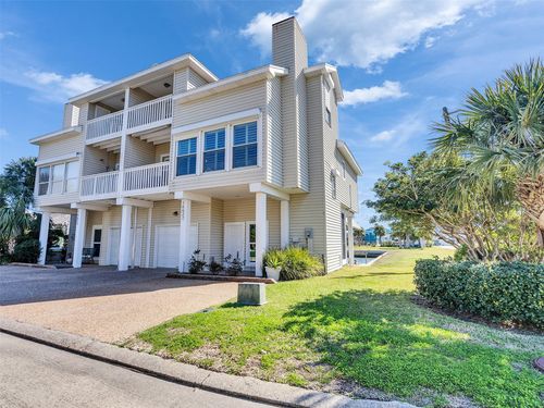 16627 Bayfront Dr, Jamaica Beach, TX, 77554 | Card Image