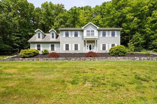 137 Barmore Rd, Lagrangeville, NY, 12540-6601 | Card Image