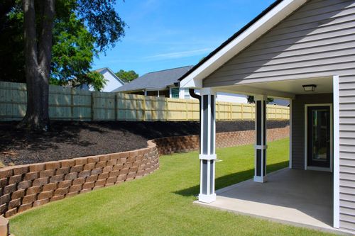 366 W Church St, Cowpens, SC, 29330-9741 | Card Image