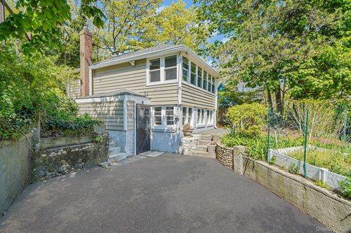 65 Woodlawn Rd, Rocky Point, NY, 11778-9476 | Card Image
