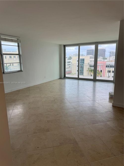 apt-7h-9500 W Bay Harbor Dr, Bay Harbor Islands, FL, 33154-2035 | Card Image