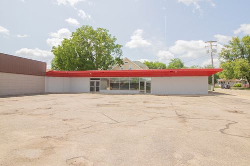 a-588 Capital Ave Sw, Battle Creek, MI, 49015-2661 | Card Image