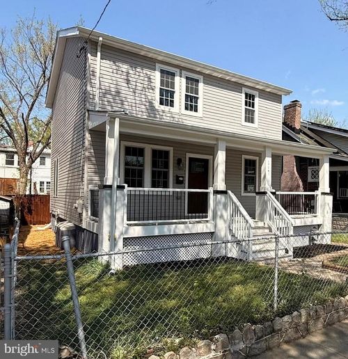 1326 S St Se, WASHINGTON, DC, 20020-6926 | Card Image