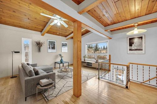 704-11010 Bonaventure Dr Se, Calgary, AB, T2J3A8 | Card Image