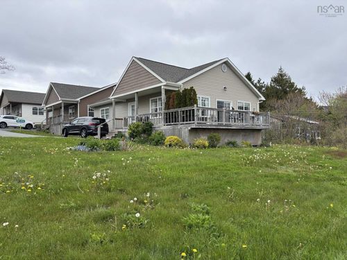 34 Hatchet Lane, Hatchet Lake, NS, B3T1S1 | Card Image