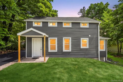 1630 Goshen Tpke, Middletown, NY, 10941-1056 | Card Image