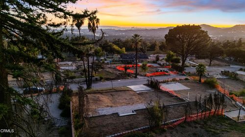 579 Sunset Dr, Altadena, CA, 91001 | Card Image