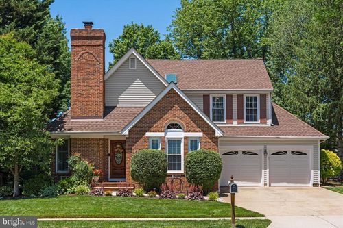 3203 Kinross Cir, HERNDON, VA, 20171-3319 | Card Image