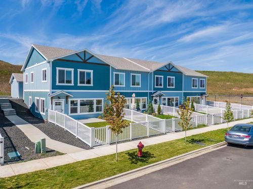 1197 Edington Ave, Moscow, ID, 83843-1028 | Card Image