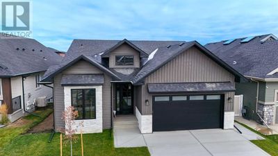 60 Larratt Close, House other with 5 bedrooms, 3 bathrooms and 2 parking in Red Deer AB | Image 1